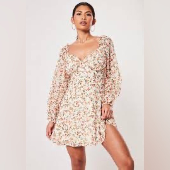 Missguided MilkMaid Long Sleeve Mini Dress in Peach / Cream Floral - Picture 2 of 7